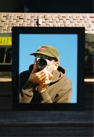 Cámara analógica Minolta+ zoom 28-80mm