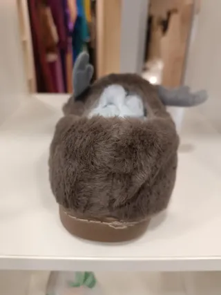 Zapatillas de peluche de reno diferentes tallas