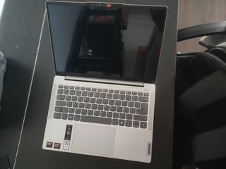 Lenovo IdeaPad Slim 5 OLED Ryzen 7 32GB