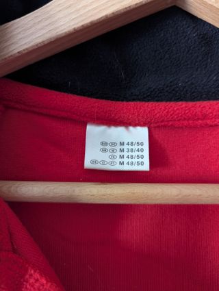 Polar delgado rojo y negro