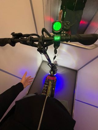 Dualtro Víctor 60v 28ah 7kw