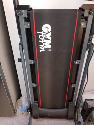 Cinta de correr eléctrica casi nueva