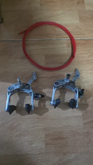 Frenos de Bicicleta Tektro y Cable Rojo