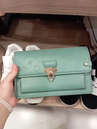 Bolso verde mujer nuevo