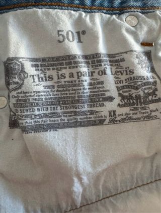 Levi's Shorts Vaqueros Desgastados