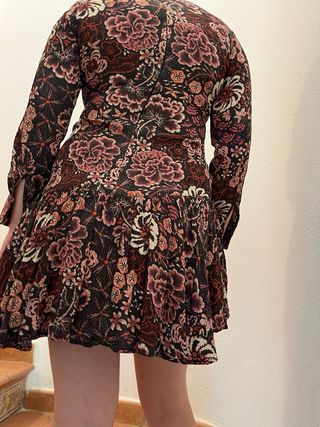 Vestido floral de viscosa manga larga
