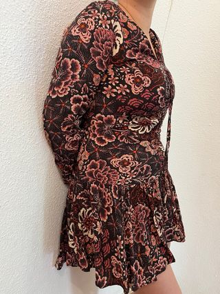 Vestido floral de viscosa manga larga