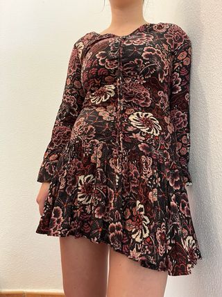 Vestido floral de viscosa manga larga