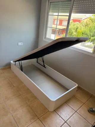 Cabeceros Canapés  Colchones  Armarios  Sofá