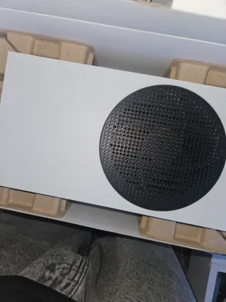 Xbox Series S Blanca+3 baterías recargables