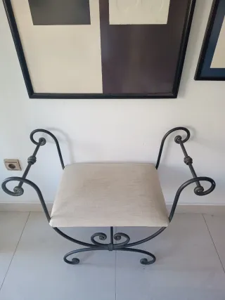 Sillón de forja con asiento de tela