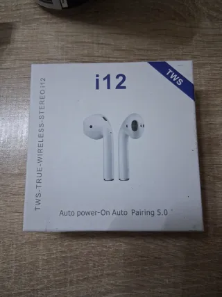 Auriculares Inalámbricos i12 TWS