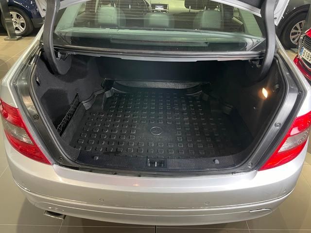 Mercedes-Benz Clase C C 220 CDI Blue Efficiency Avantgarde 125 kW (170 CV)