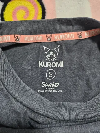 Camiseta Negra Kuromi Wanna hang out today?