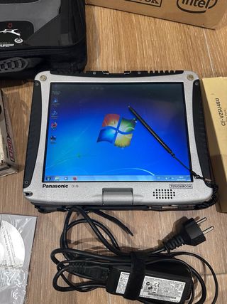 Panasonic  Portátil Toughbook CF-19