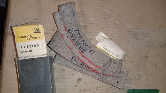 Vauxhall Bedford 18815361 Lining Set