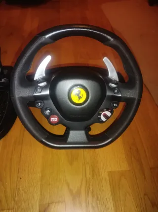 Volante y Pedales PS4/PC seminuevo perfecto estado