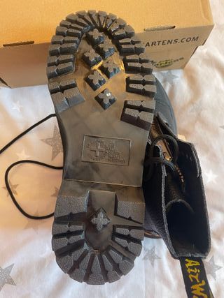 Botas Dr. Martens con plataforma negras