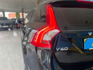 Volvo V60 CROSS COUNTRY  2.0 D3 150cv automático