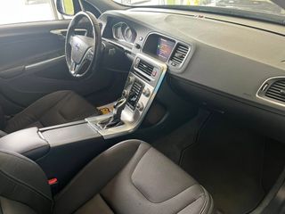 Volvo V60 CROSS COUNTRY  2.0 D3 150cv automático