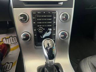 Volvo V60 CROSS COUNTRY  2.0 D3 150cv automático