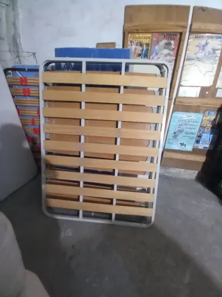 Somier 1,35x1,90 Metal y Madera