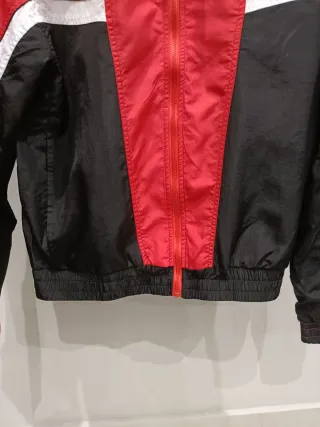 Sudadera Nike Retro Roja y Negra