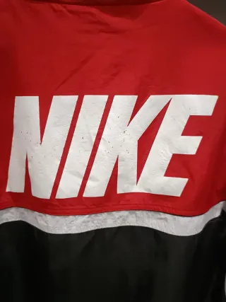 Sudadera Nike Retro Roja y Negra