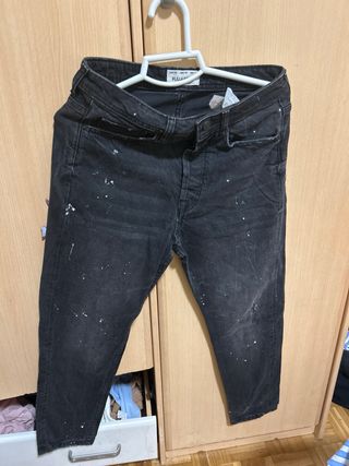 Pantalón vaquero negro Pull&Bear