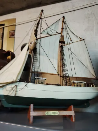 Maqueta velero Belle Poule