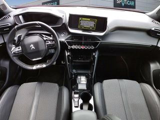 Peugeot 2008 BlueHDI 130 S&S EAT8 GT