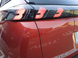 Peugeot 2008 BlueHDI 130 S&S EAT8 GT