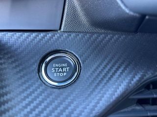 Peugeot 2008 BlueHDI 130 S&S EAT8 GT