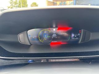 Peugeot 308 5P Hybrid 180 eEAT8 GT