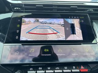 Peugeot 308 5P Hybrid 180 eEAT8 GT