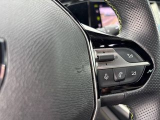Peugeot 308 5P Hybrid 180 eEAT8 GT