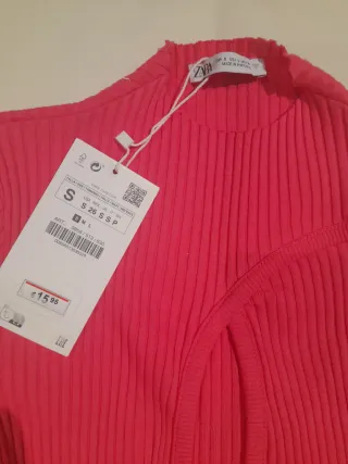 Top Zara fucsia nuevo
