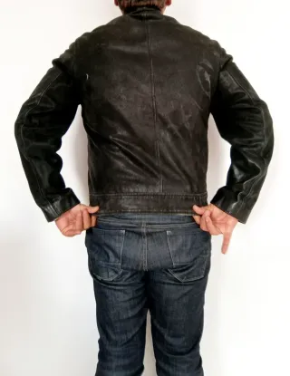 Motera biker cuero auténtico Redskins M. Medidas.