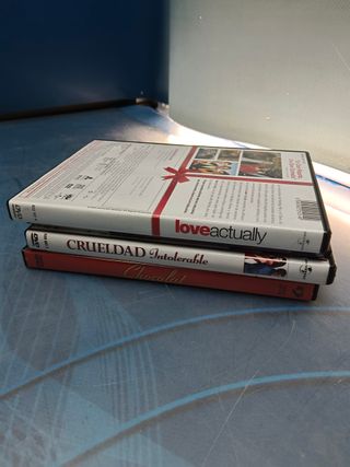 4 películas, dvds, románticas, love actually, Chocolat, Crueldad intolerable, Blanco perfecto