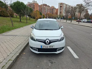 Renault Grand Scenic 2014