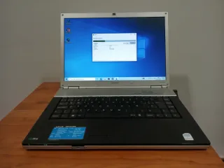 Portátil Sony Vaio Plata y Negro