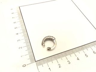 pendientes oro 18k con piedra con diamante