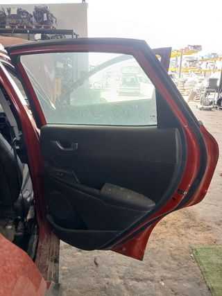 PUERTA TRASERA DERECHA HYUNDAI KONA (OS)