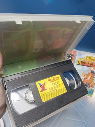 3 peliculas, VHS, El rey leon - vol. 1, 2 + Timon y Pumba, cine infantil, walt disney