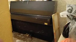 Piano Vertical 3 Pedales