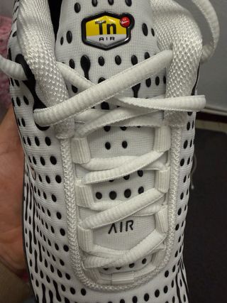 Nike Air Max Plus Vll Tuned Blancas/Negras
