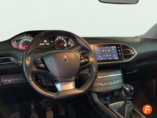 Peugeot 308 5p Style PureTech 130 S&S 6 Vel. MAN