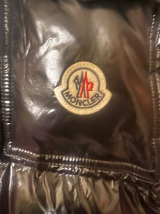 Abrigo Moncler Edición Limitada Negro