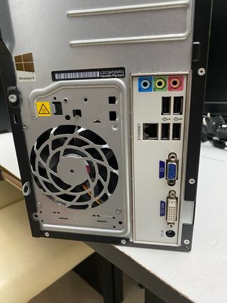 Computer Compaq desktop Nero