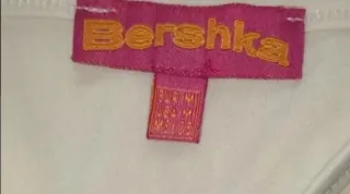 Top Bershka Mariposa Brillo Nuevo